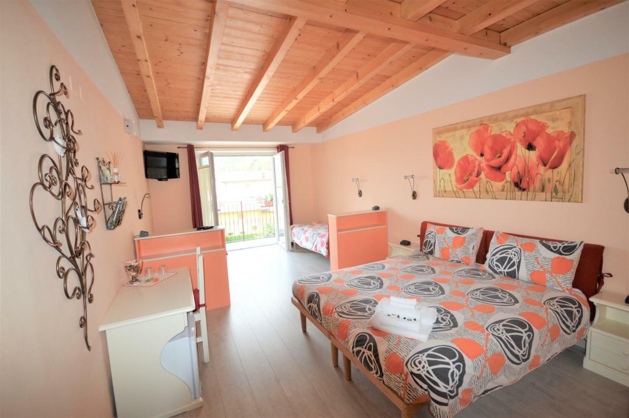 B&B La Vecchia Tipografia - Lago D'Idro Ponte Caffaro Eksteriør bilde