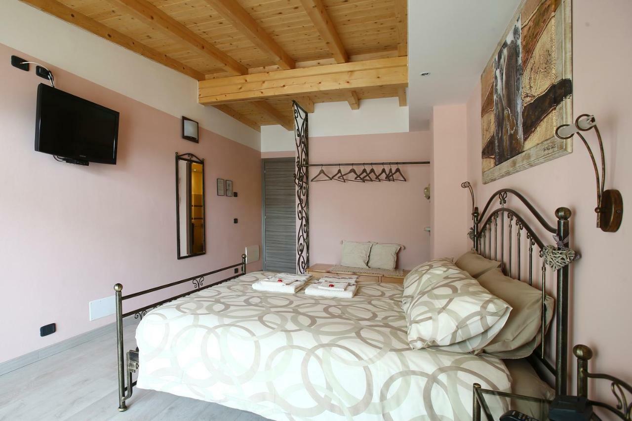 B&B La Vecchia Tipografia - Lago D'Idro Ponte Caffaro Eksteriør bilde